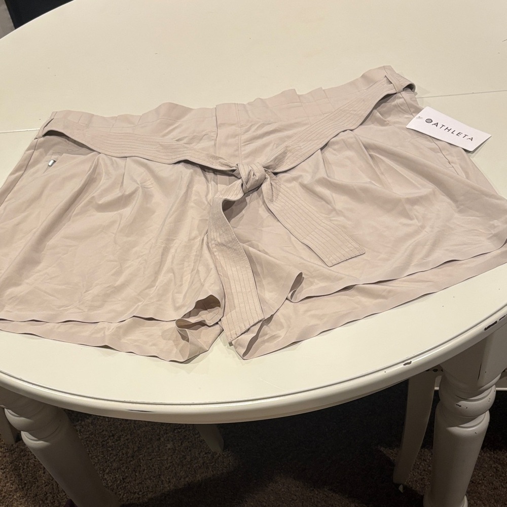 Athleta Skyline Short II